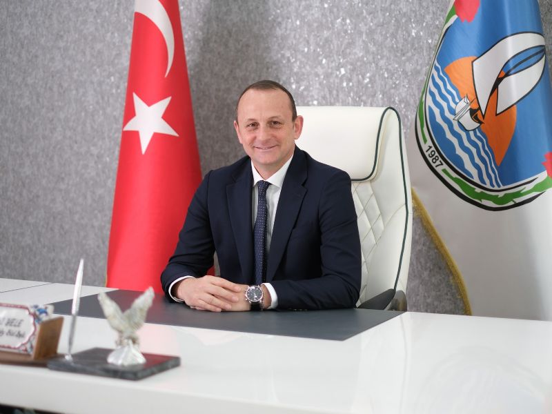 �iftlikk�y Belediyesi �stihdama K�pr� Olmay� S�rd�r�yor