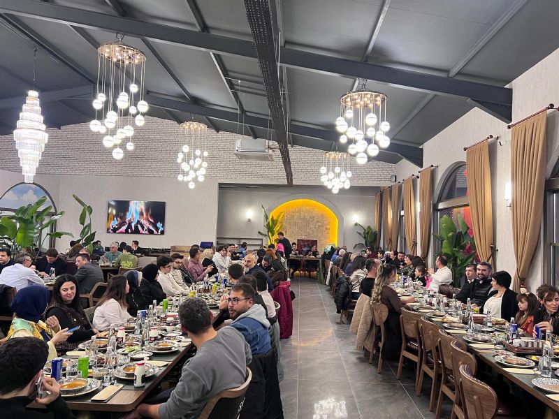 Yalova Makine �htisas Organize Sanayi B�lgesi Personeli �ftarda Bir Araya Geldi